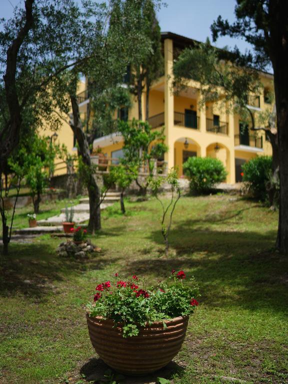 Intermezzo Apartment Kontokali Exterior photo
